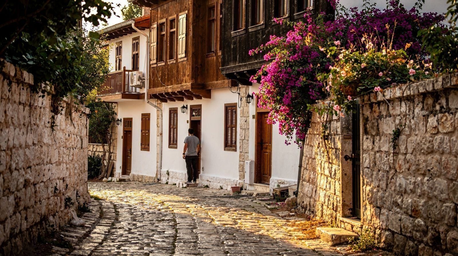 Two Days in Antalya: Old Town, Beaches and Waterfalls